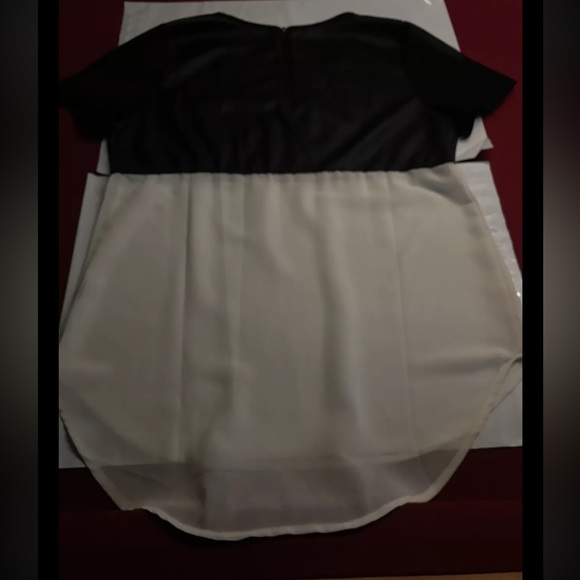 Black faux leather White chiffon TUNIC Hi Low Blouse Flowy Zip Back Pullover s/s - Picture 4 of 11